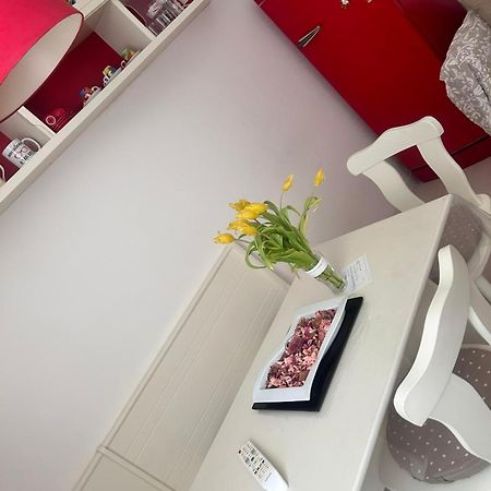 Apartamento Casa Xenia Trieste Exterior foto